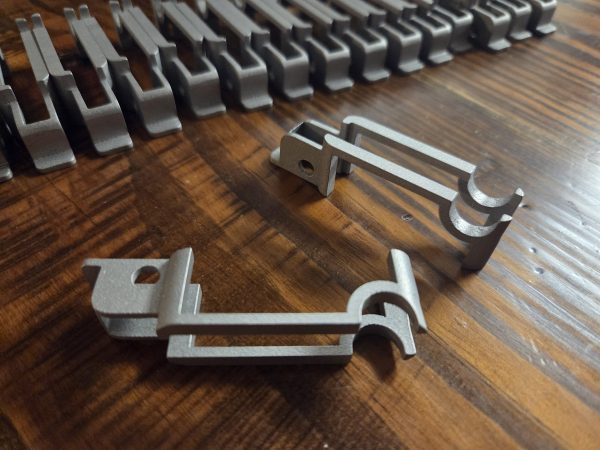 Minimalistic stainless steel housing (Universal)